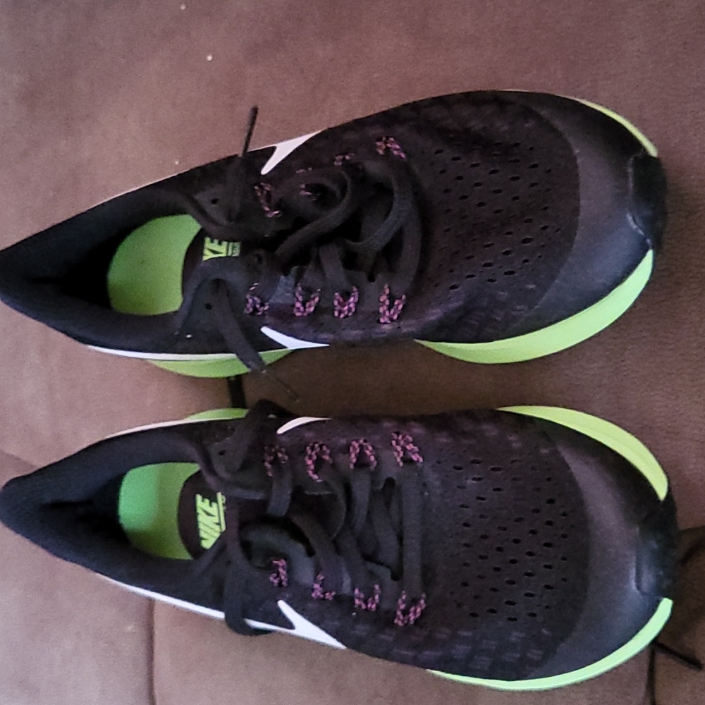 NIKE  ZOOM PEGASUS 35